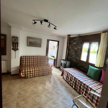 Liencres Tranquilo Con Piscina Comunitaria Apartment Ngoại thất bức ảnh